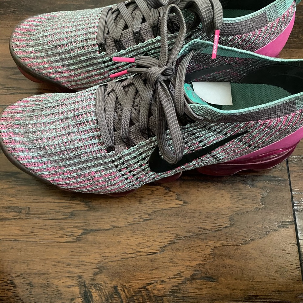 Women’s Nike Vapor Max